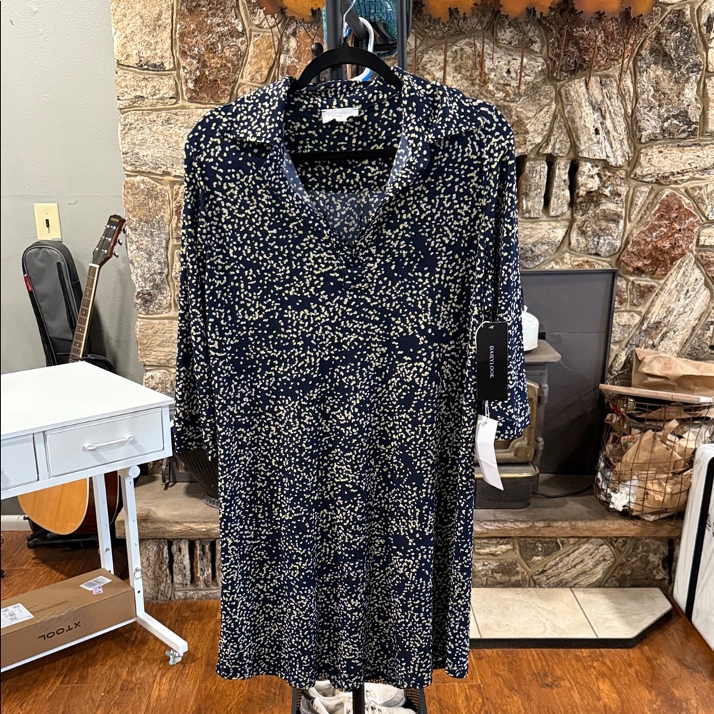 Elegant Navy and White Speckled Long Sleeve Dress